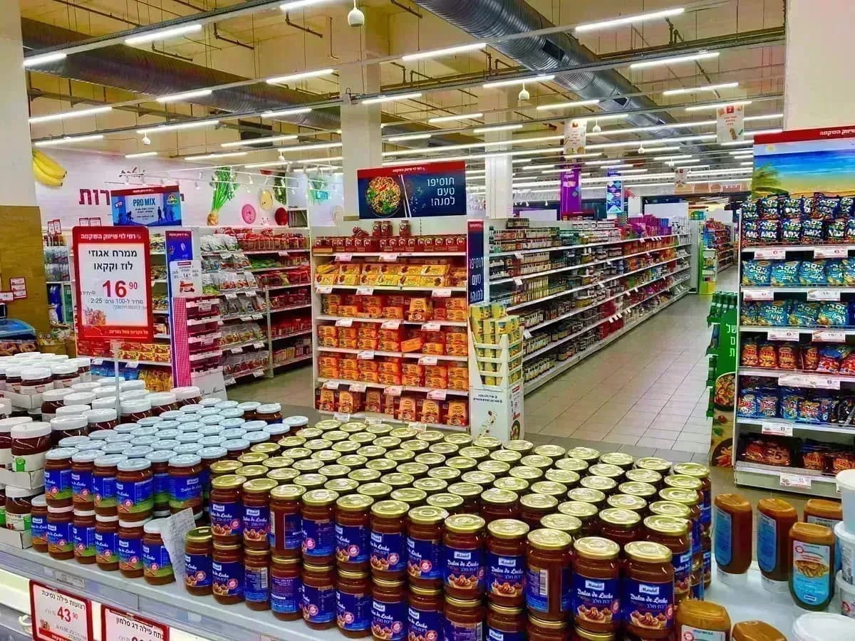 Inflation drops to 3.0% as fuel and food prices ease pressure on consumers - South African business and economy
