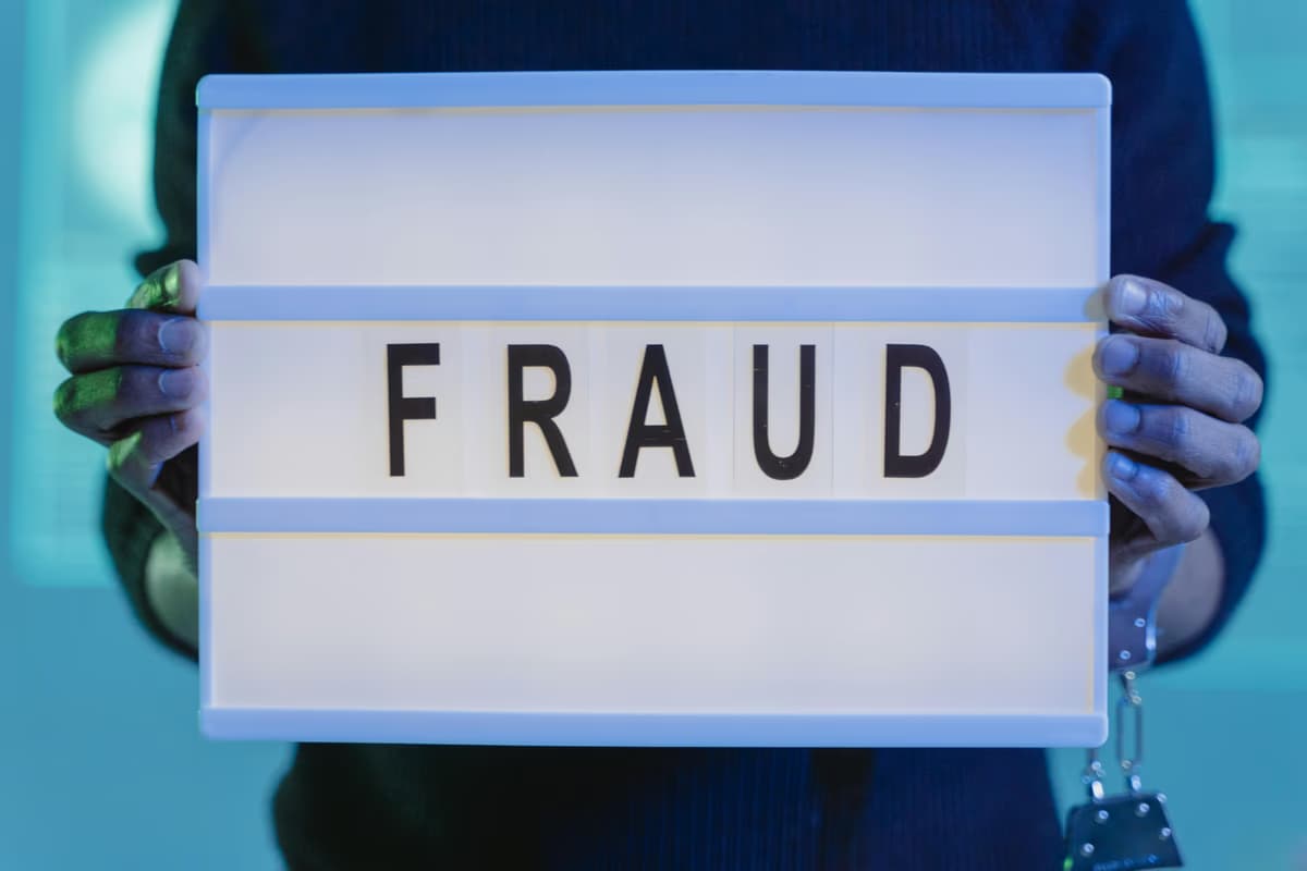 Two directors face R150 million fraud charges after Stanb... - South African crime and justice news